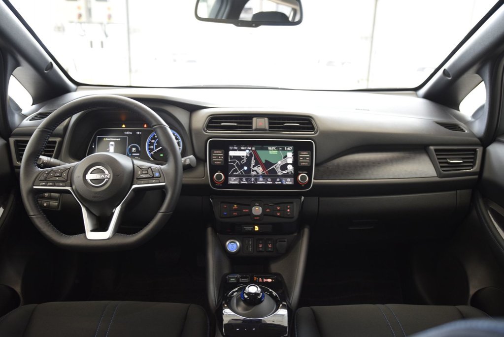 2025 Nissan LEAF SV PLUS+BATTERIE 60KW+NAV+ANCIEN DEMO in Laval, Quebec - 20 - w1024h768px