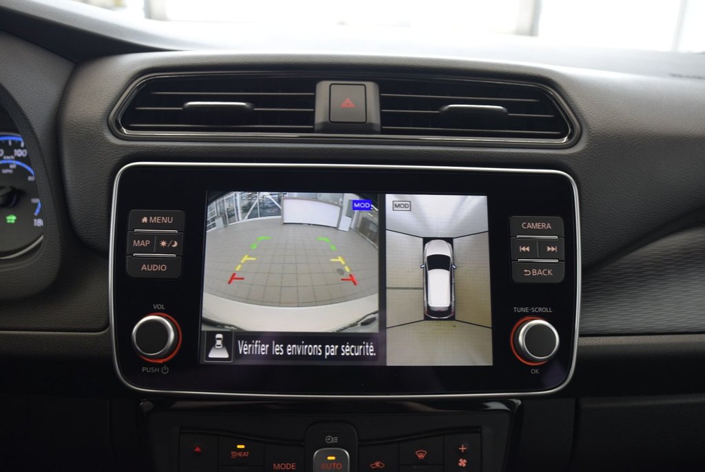 2025 Nissan LEAF SV PLUS+BATTERIE 60KW+NAV+ANCIEN DEMO in Laval, Quebec - 23 - w1024h768px