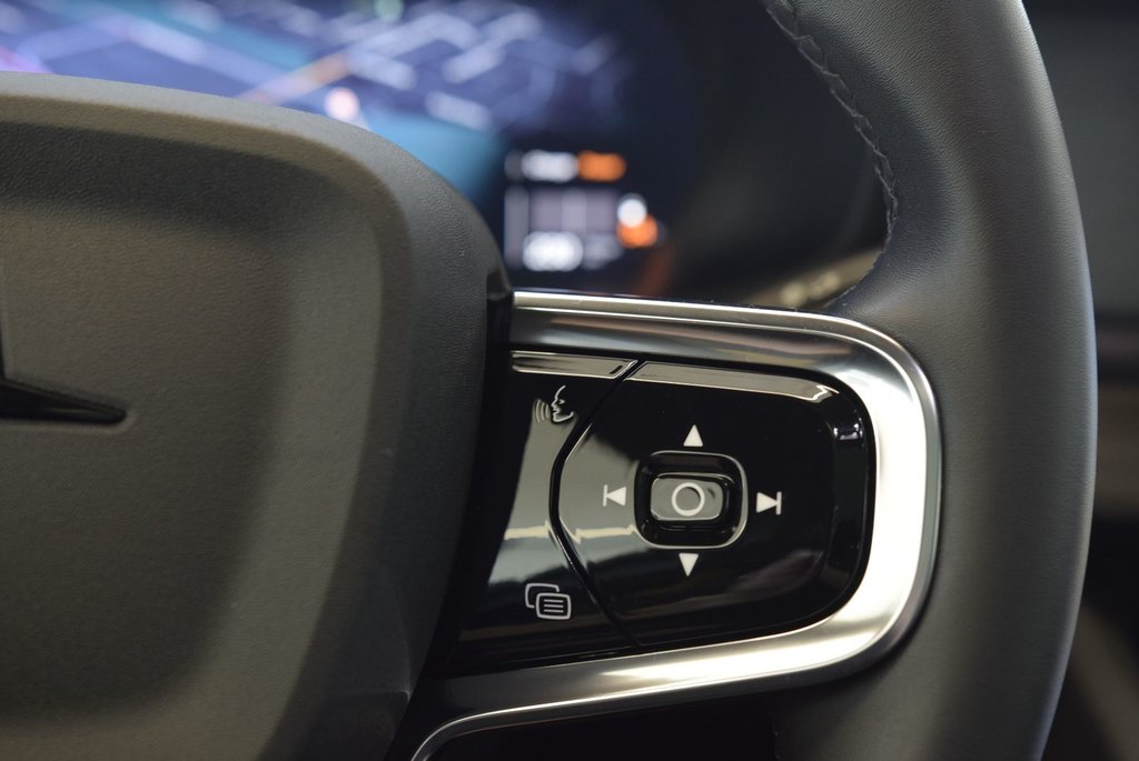 Polestar 2 PERFORMANCE PLUS+TOIT+AWD 2024 à Laval, Québec - 27 - w1024h768px