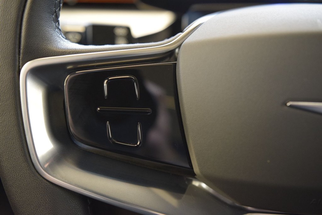 Polestar 3 LONG RANGE+PILOT PACKAGE 2025 à Laval, Québec - 22 - w1024h768px