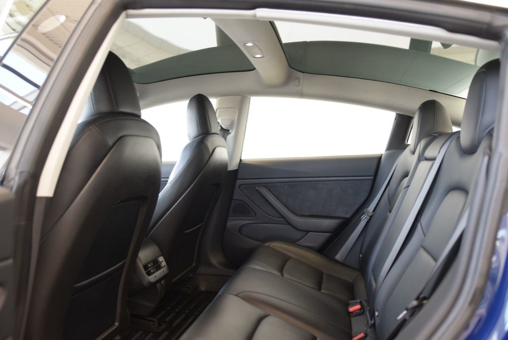 2018 Tesla Model 3 LONG RANGE+FULL SELF DRIVING in Laval, Quebec - 19 - w1024h768px