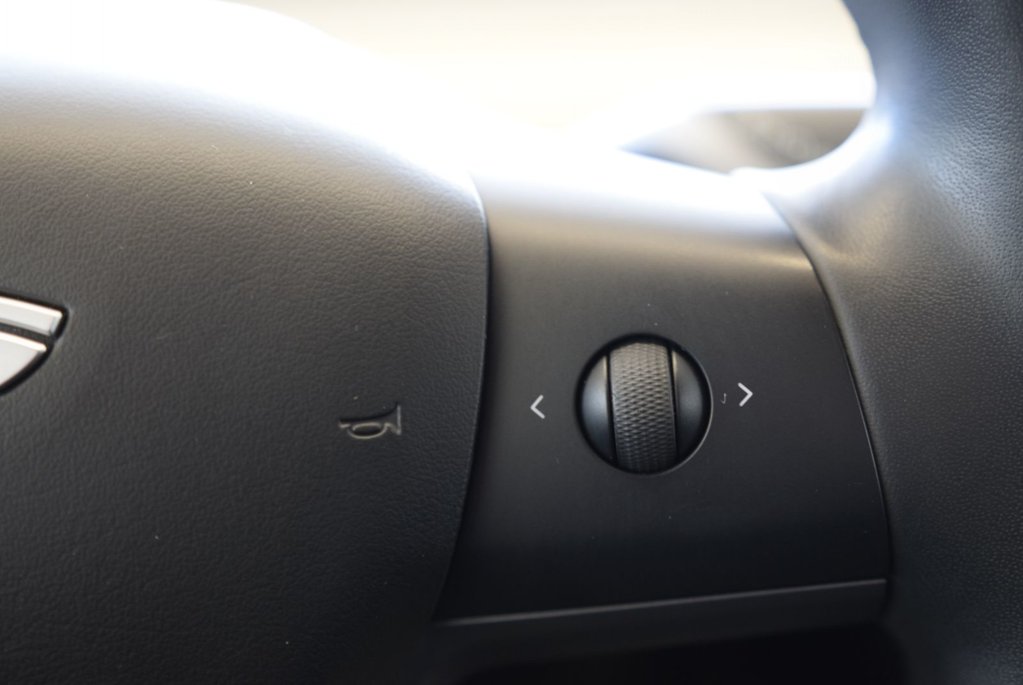 2018 Tesla Model 3 LONG RANGE+FULL SELF DRIVING in Laval, Quebec - 23 - w1024h768px