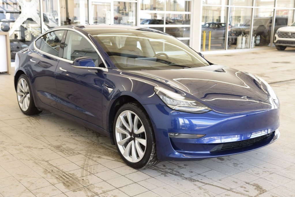2018 Tesla Model 3 LONG RANGE+FULL SELF DRIVING in Laval, Quebec - 12 - w1024h768px