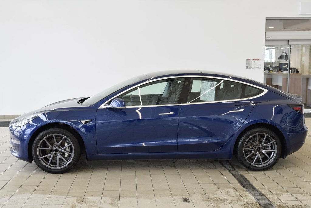 2019 Tesla MODEL 3 CUIR+TOIT PANO+CAMERA+NAV in Laval, Quebec - 5 - w1024h768px