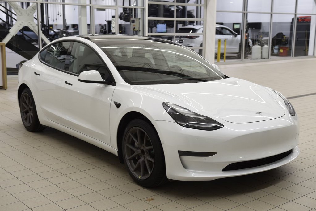 2021 Tesla Model 3 SR+CUIR+TOIT PANO+NAV+LED in Laval, Quebec - 11 - w1024h768px