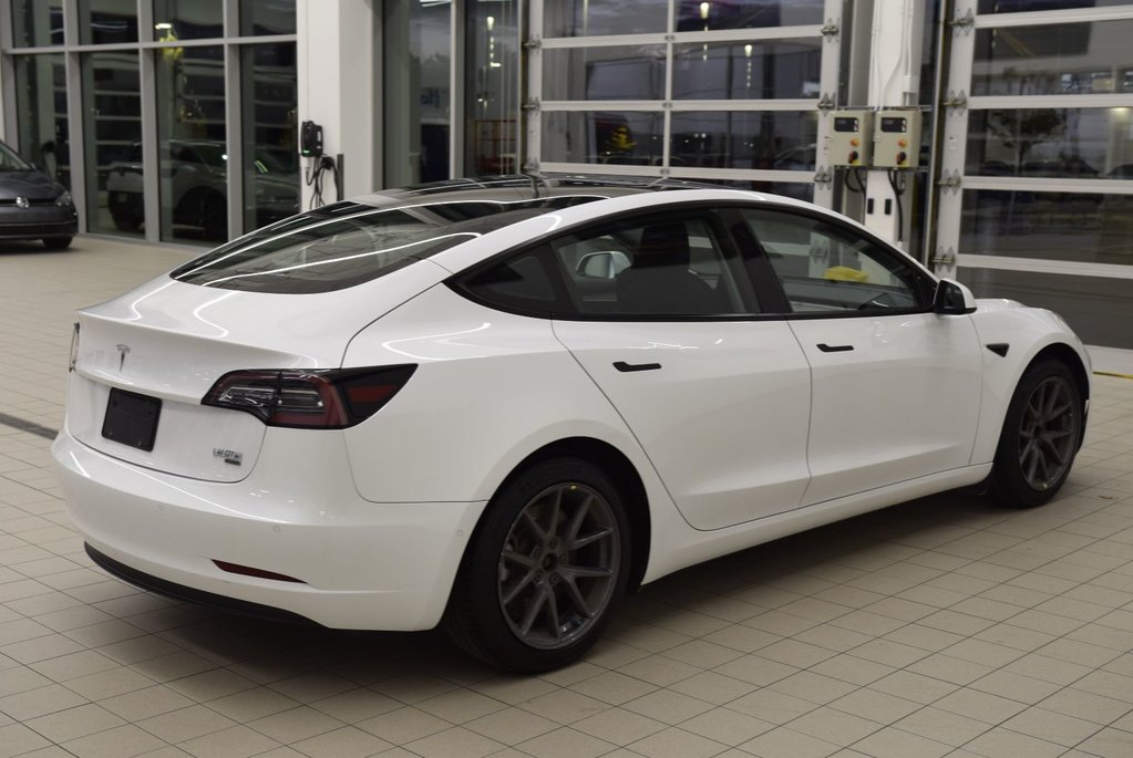 2021 Tesla Model 3 SR+CUIR+TOIT PANO+NAV+LED in Laval, Quebec - 12 - w1024h768px