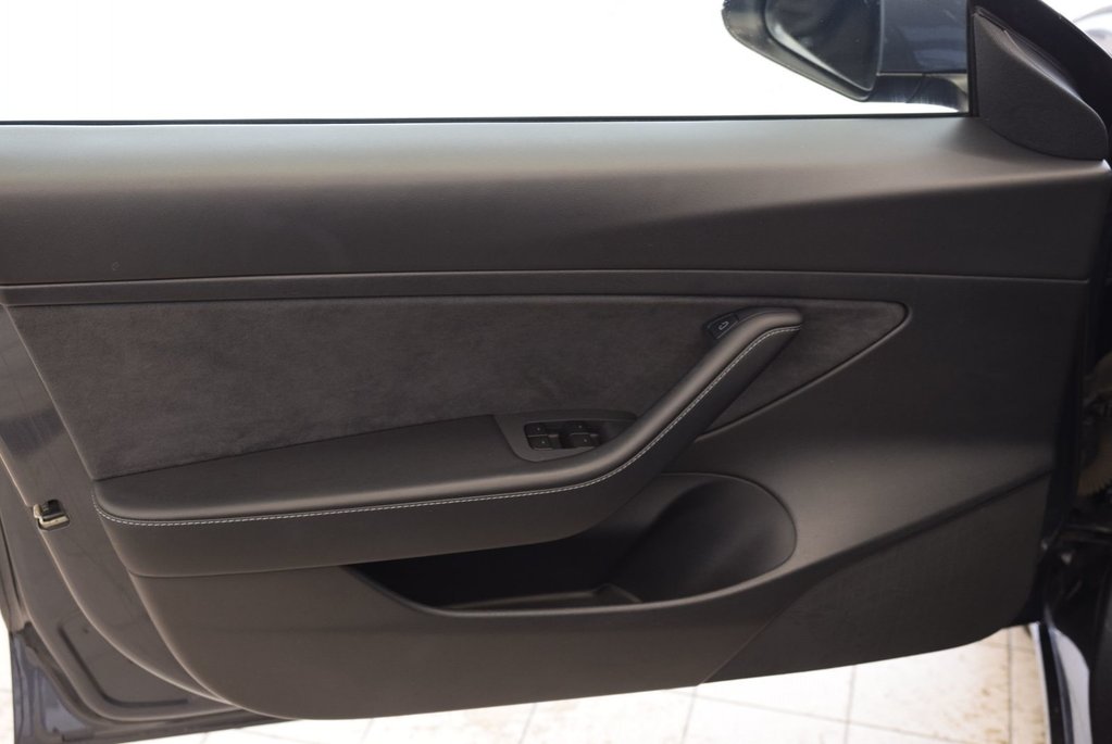 2021 Tesla Model 3 SR+JAMAIS ACCIDENTÉ+CUIR+ in Laval, Quebec - 17 - w1024h768px