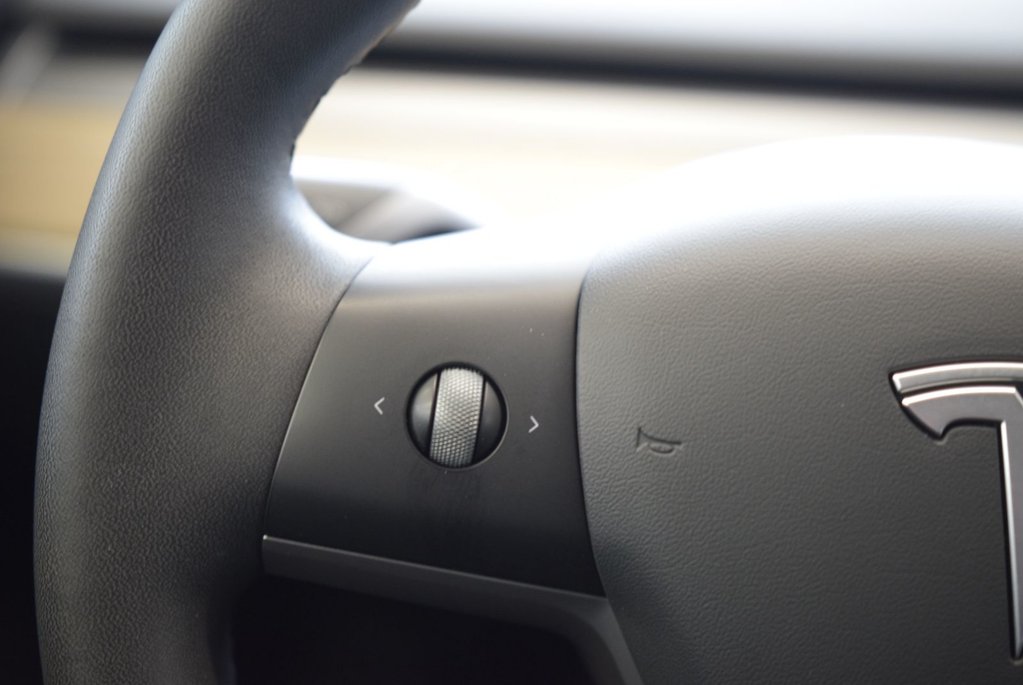 2021 Tesla Model 3 SR+JAMAIS ACCIDENTÉ+CUIR+ in Laval, Quebec - 23 - w1024h768px