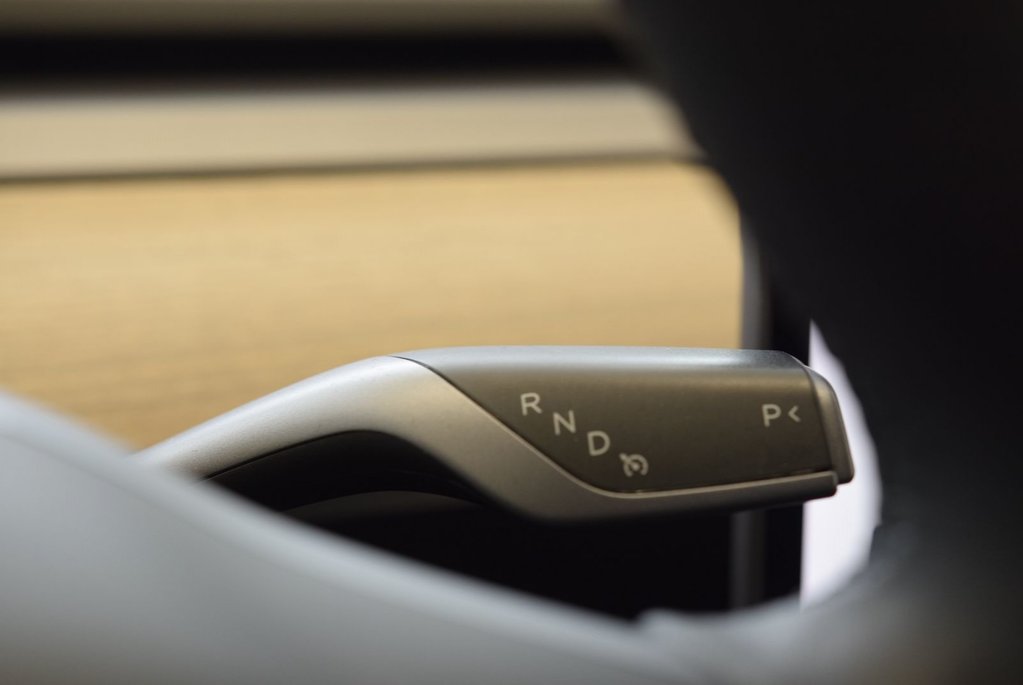 2021 Tesla Model 3 SR+JAMAIS ACCIDENTÉ+CUIR+ in Laval, Quebec - 26 - w1024h768px