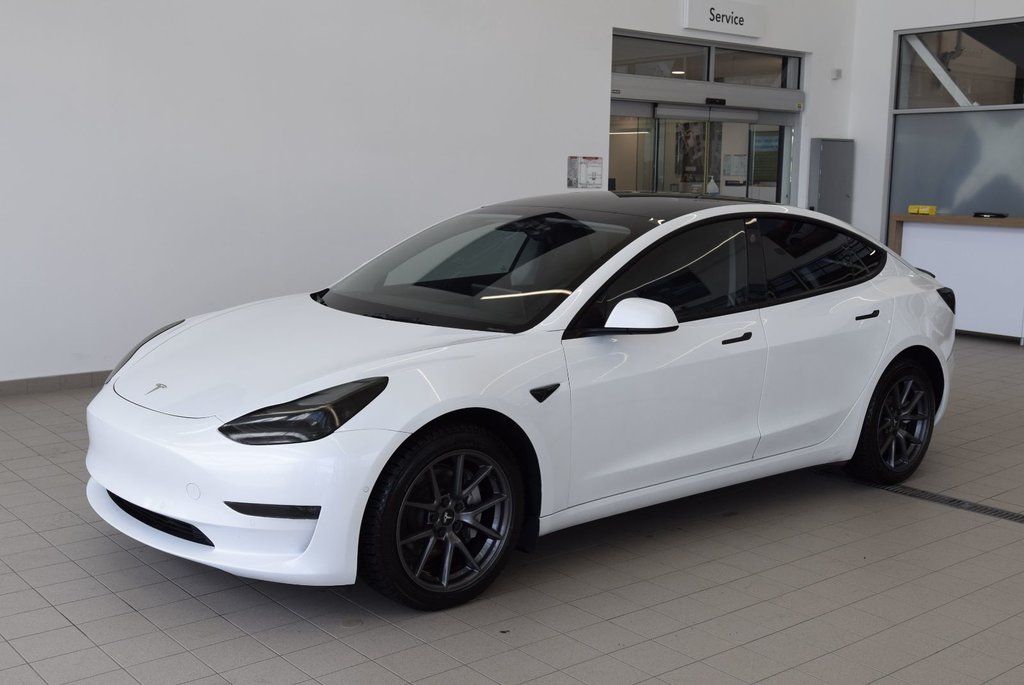 2022  MODEL 3 LONG RANGE+AWD+CUIR+TOIT in Laval, Quebec - 1 - w1024h768px