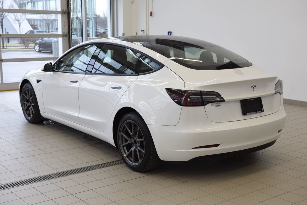 2022 Tesla MODEL 3 SR+CUIR+TOIT PANO+LED+NAV in Laval, Quebec - 13 - w1024h768px