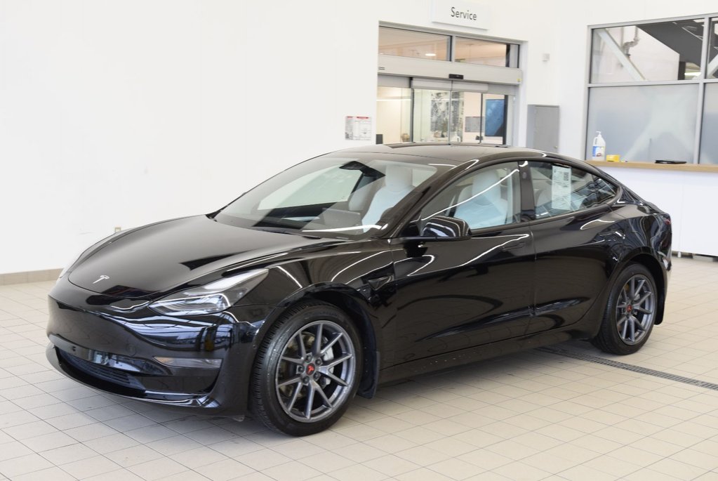 Tesla Model 3 SR+CUIR BLANC+PPF INCLUS 2022 à Laval, Québec - 11 - w1024h768px
