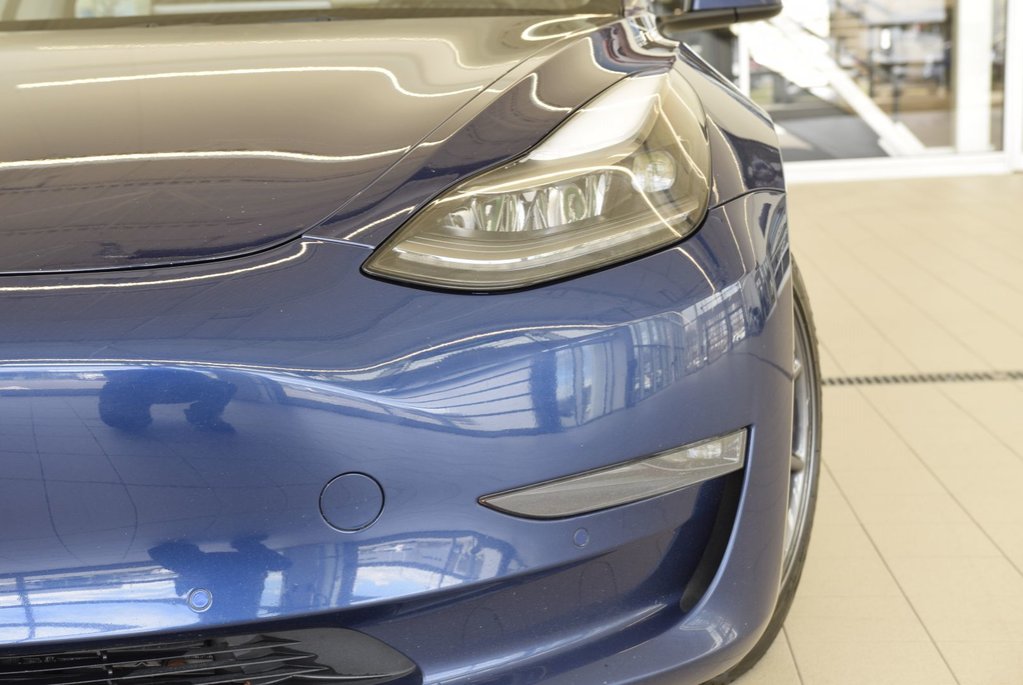 2022 Tesla Model 3 LONG RANGE+AWD+BOOST+CUIR in Laval, Quebec - 26 - w1024h768px