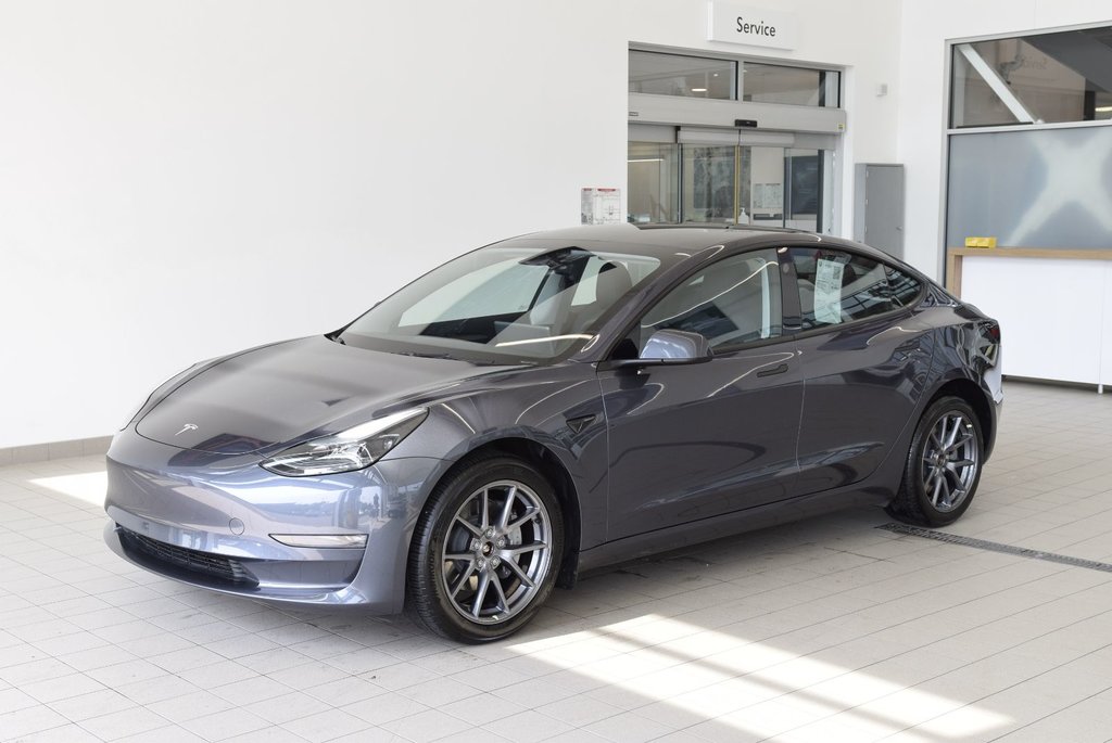 2023  MODEL 3 LONG RANGE+AWD+CUIR+TOIT in Laval, Quebec - 12 - w1024h768px