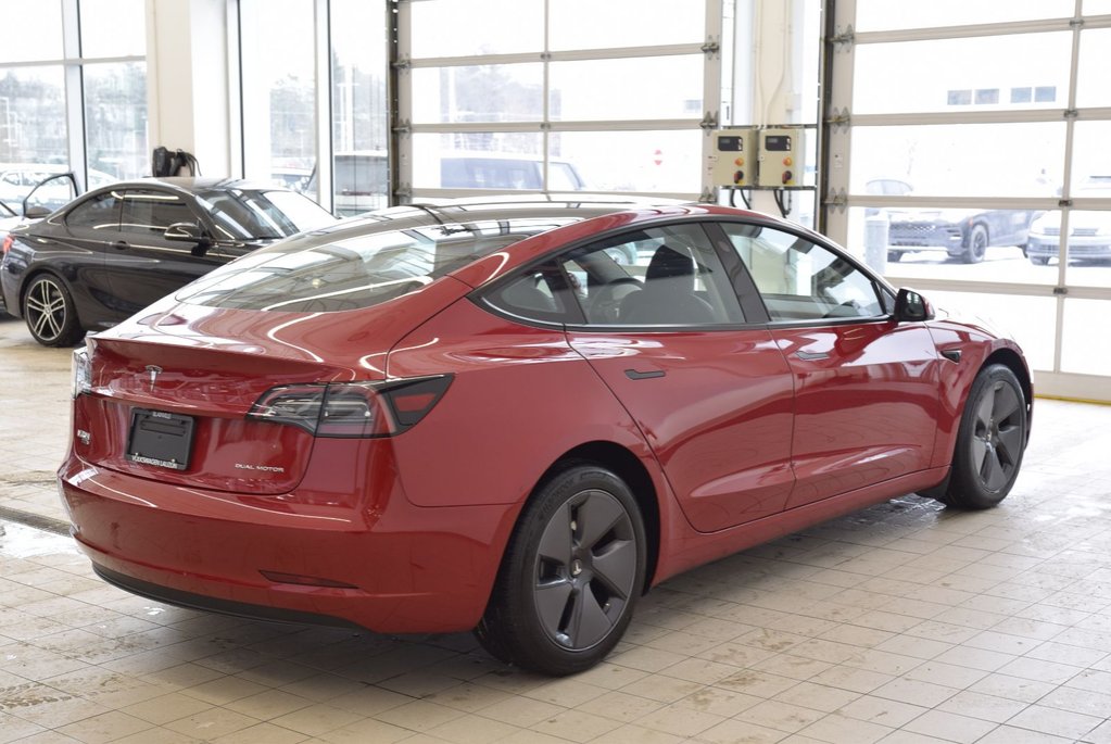 2023 Tesla Model 3 LONG RANGE+AWD+ROUGE+CUIR in Laval, Quebec - 15 - w1024h768px