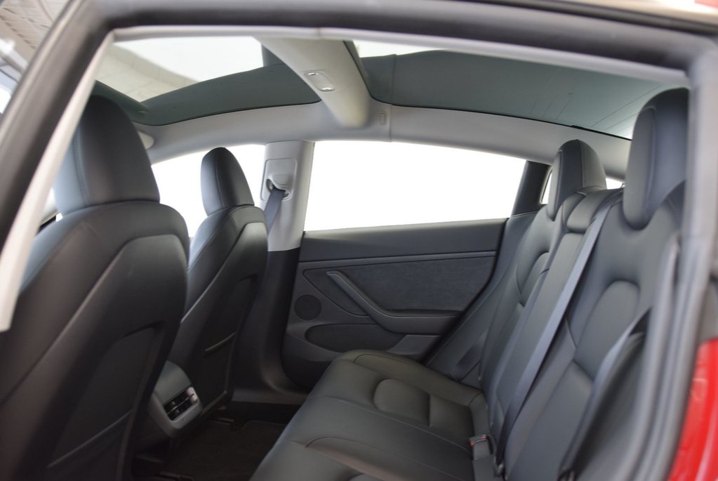 2023 Tesla Model 3 LONG RANGE+AWD+ROUGE+CUIR in Laval, Quebec - 23 - w1024h768px