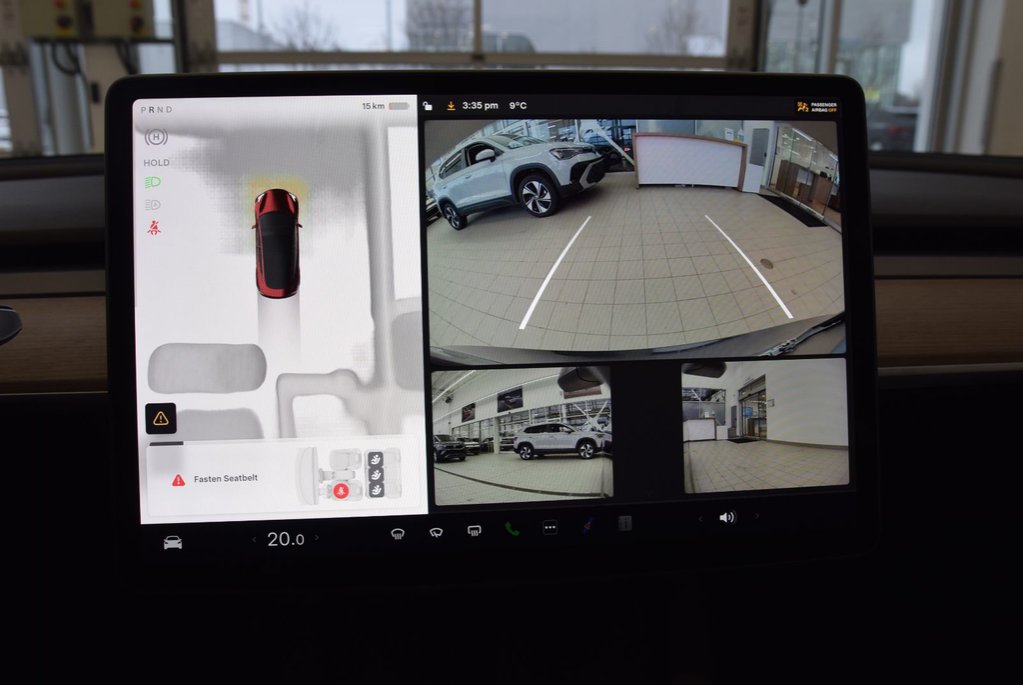 Tesla Model 3 SR+CUIR+TOIT PANO+LED+NAV 2023 à Laval, Québec - 28 - w1024h768px