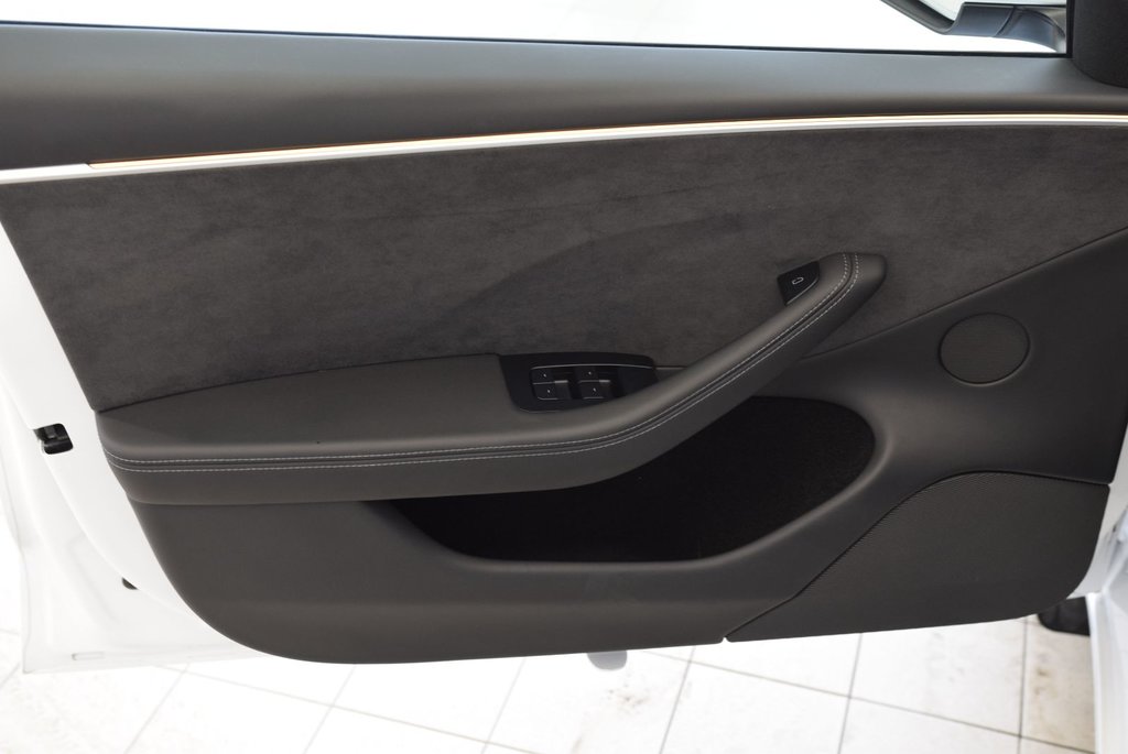 2024 Tesla MODEL 3 LONG RANGE+AWD+MAG OPTIONS in Laval, Quebec - 17 - w1024h768px