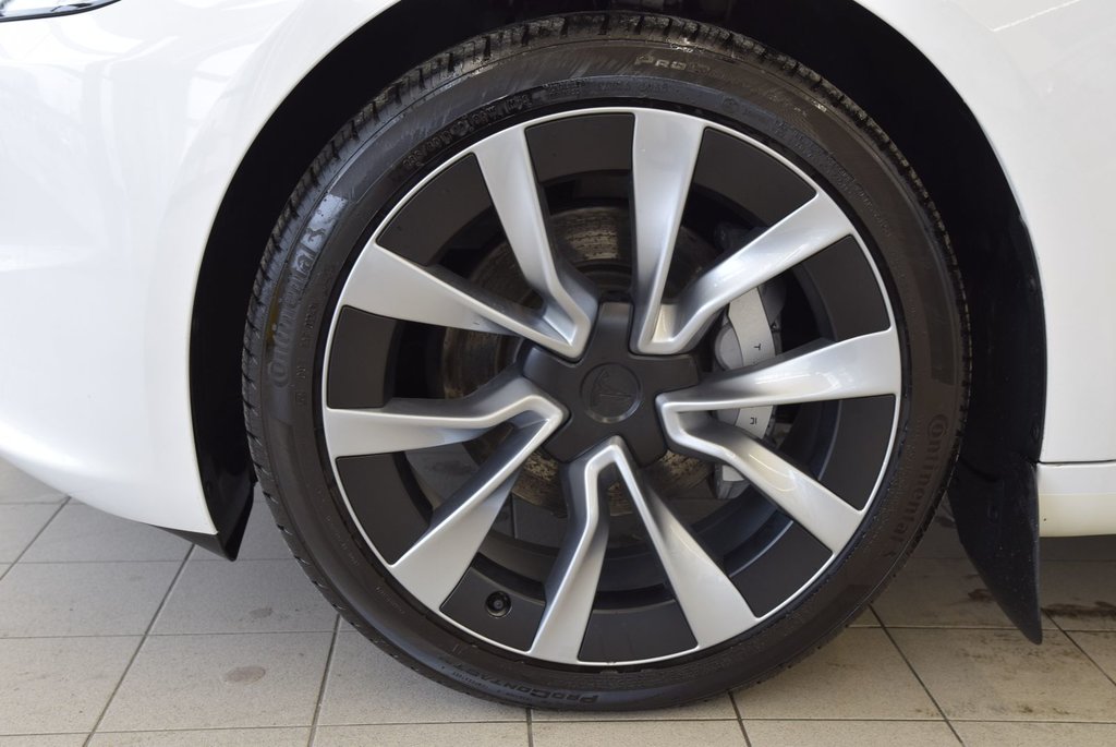 2024 Tesla MODEL 3 LONG RANGE+AWD+MAG OPTIONS in Laval, Quebec - 7 - w1024h768px