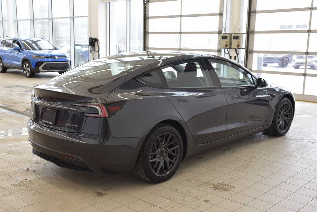2024 Tesla Model 3 LONG RANGE+AWD+AUBAINE in Laval, Quebec - 13 - w1024h768px