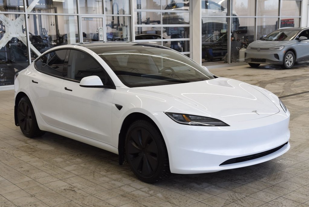 2024 Tesla Model 3 CUIR+TOIT PANO+LED+NAV+ in Laval, Quebec - 11 - w1024h768px