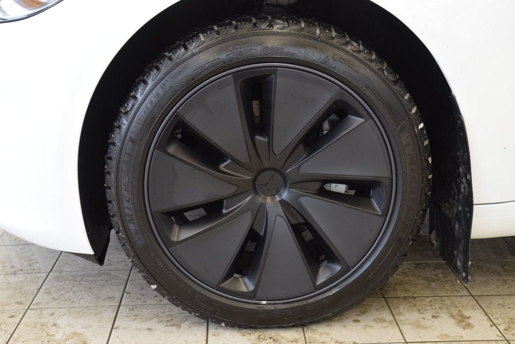 2024 Tesla Model 3 CUIR+TOIT PANO+LED+NAV+ in Laval, Quebec - 5 - w1024h768px