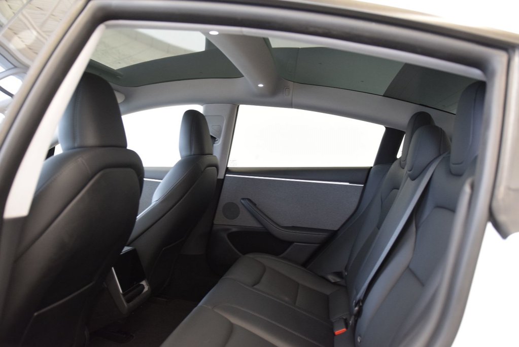 2024 Tesla Model 3 CUIR+TOIT PANO+LED+NAV+ in Laval, Quebec - 19 - w1024h768px