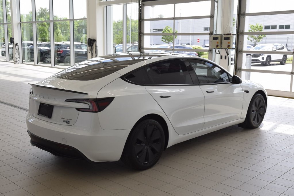 Tesla Model 3 LONG RANGE+AWD+CUIR+TOIT 2024 à Laval, Québec - 11 - w1024h768px