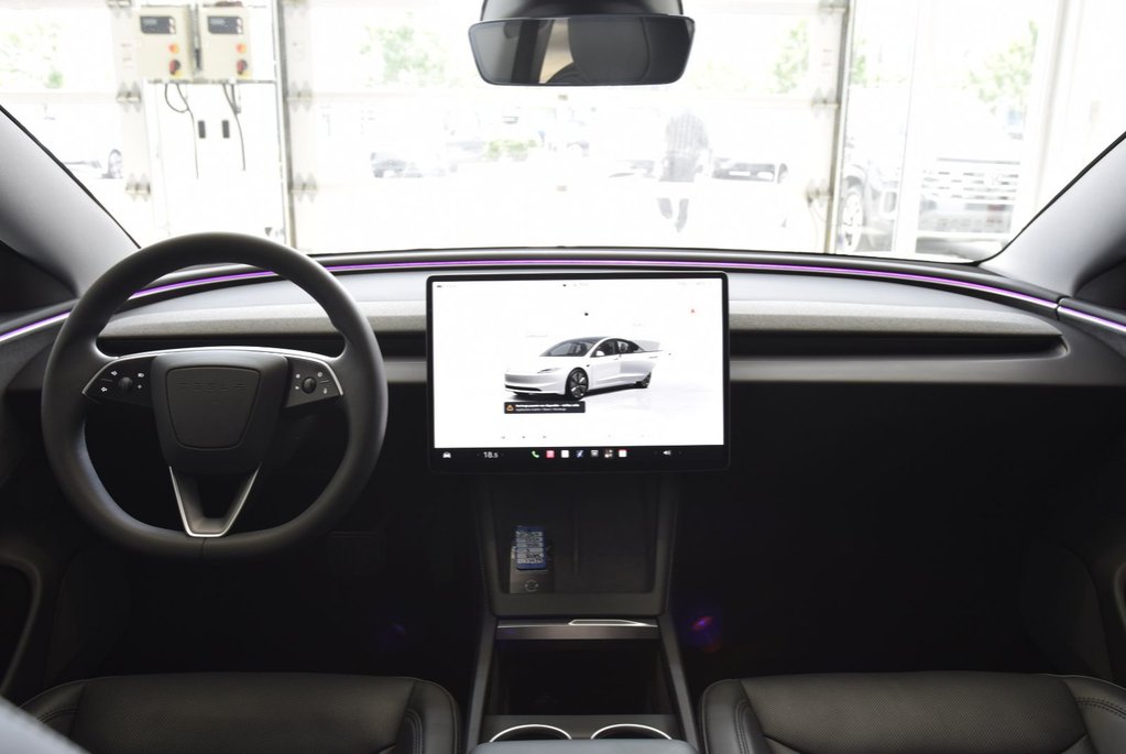 Tesla Model 3 LONG RANGE+AWD+CUIR+TOIT 2024 à Laval, Québec - 22 - w1024h768px