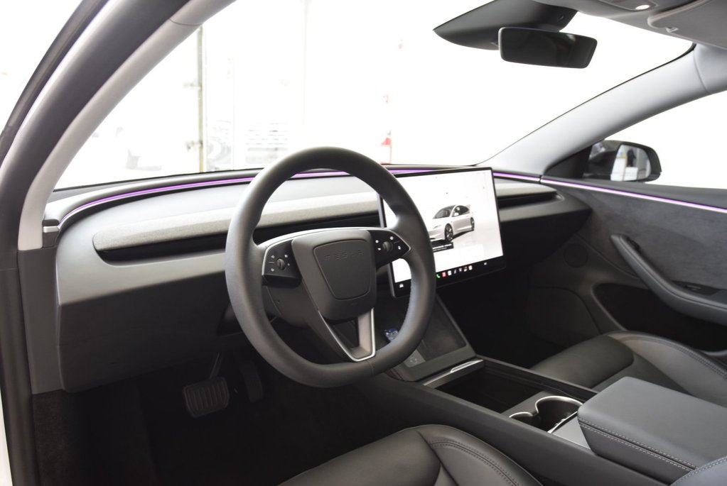 Tesla Model 3 LONG RANGE+AWD+CUIR+TOIT 2024 à Laval, Québec - 5 - w1024h768px