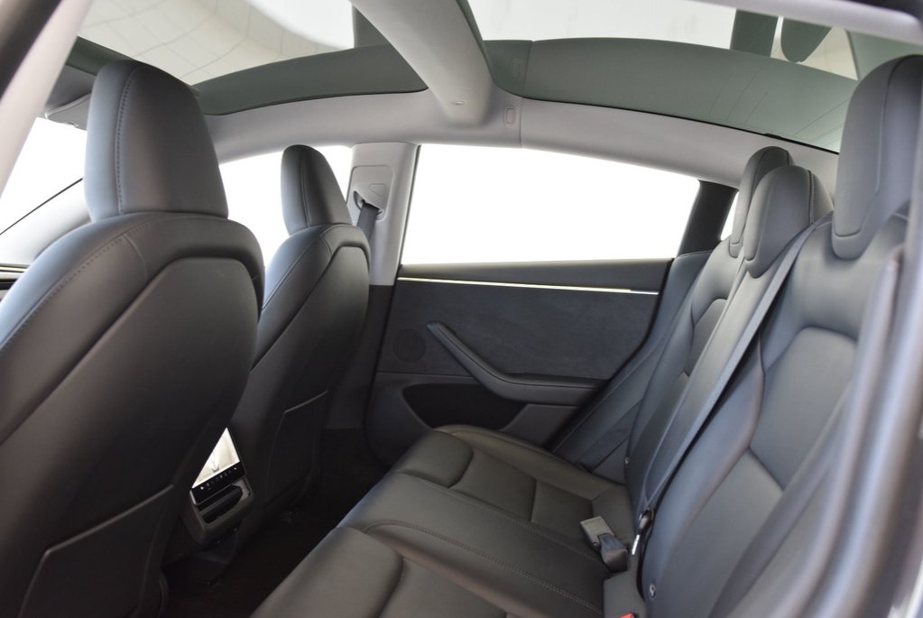 2024 Tesla Model 3 LONG RANGE+AWD+CUIR+TOIT in Laval, Quebec - 21 - w1024h768px