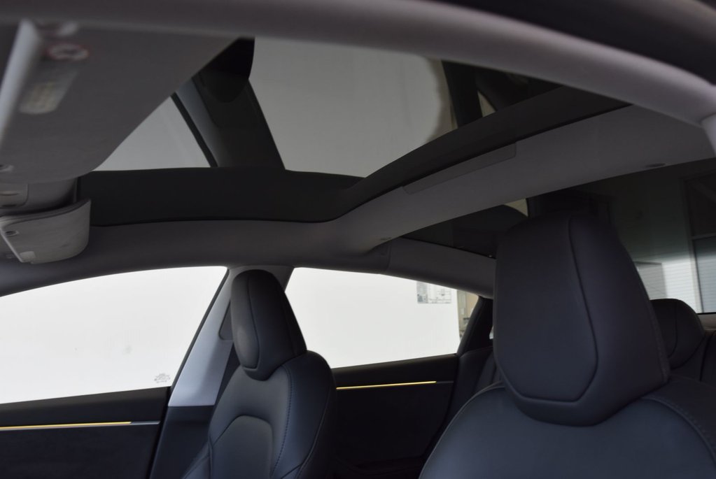 2024 Tesla Model 3 LONG RANGE+AWD+CUIR+TOIT in Laval, Quebec - 7 - w1024h768px