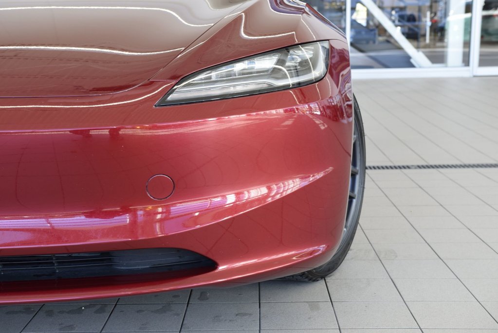 Tesla Model 3 LONG RANGE+AWD+ROUGE+LED 2025 à Laval, Québec - 3 - w1024h768px