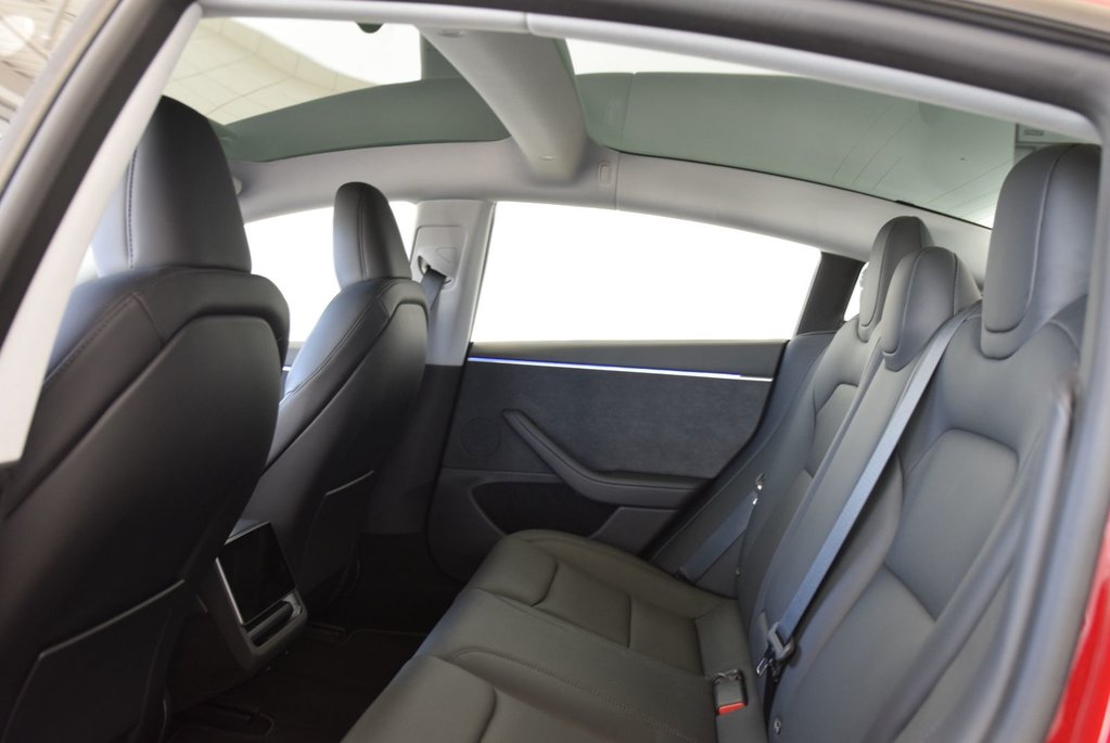Tesla Model 3 LONG RANGE+AWD+ROUGE+LED 2025 à Laval, Québec - 19 - w1024h768px