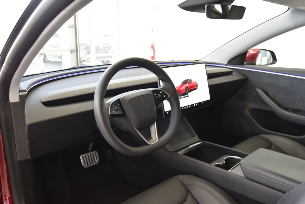 Tesla Model 3 LONG RANGE+AWD+ROUGE+LED 2025 à Laval, Québec - 9 - w1024h768px