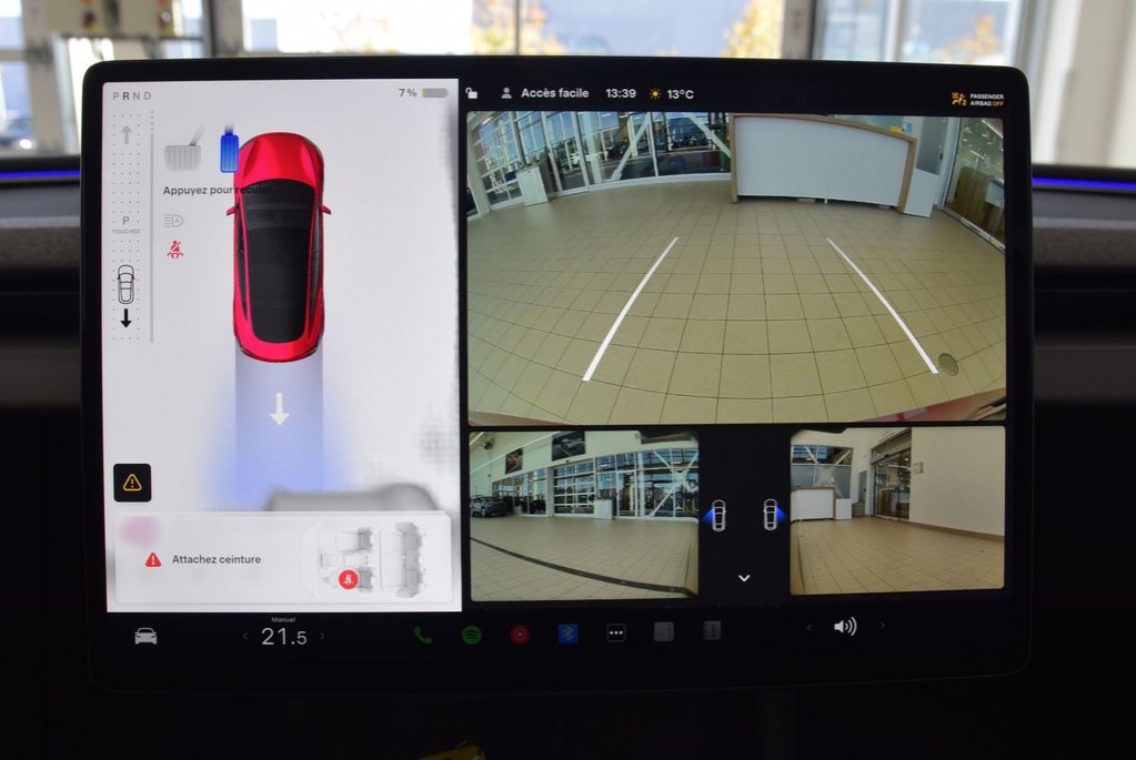 Tesla Model 3 LONG RANGE+AWD+ROUGE+LED 2025 à Laval, Québec - 25 - w1024h768px