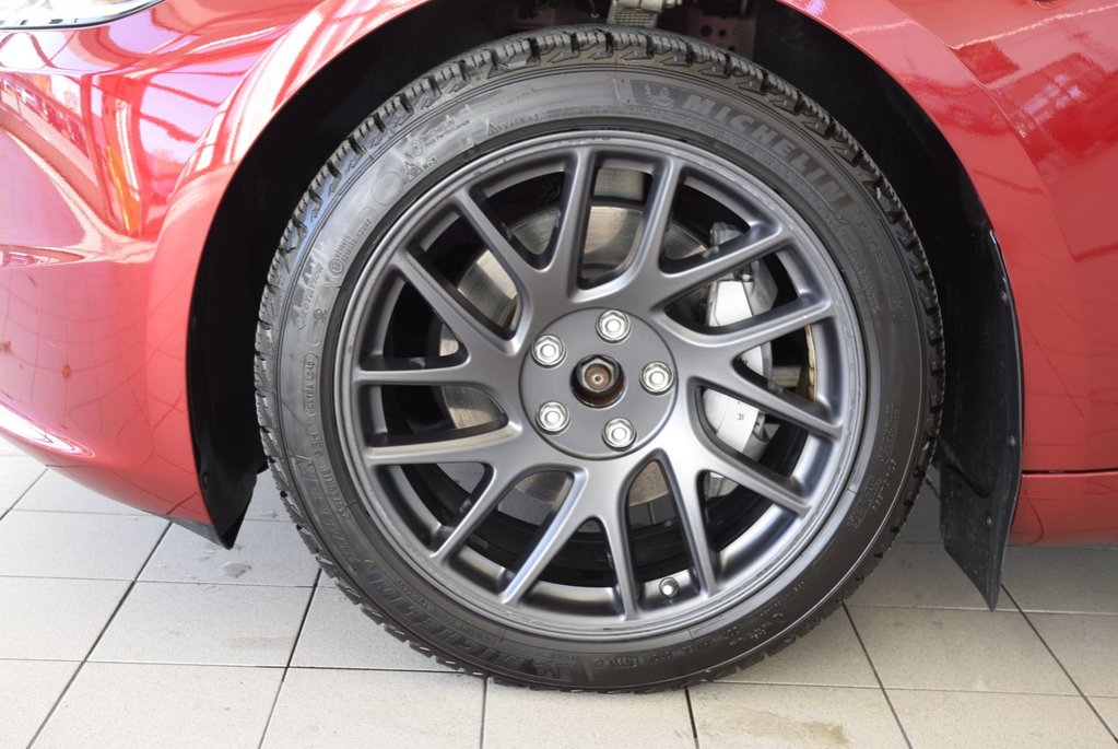 Tesla Model 3 LONG RANGE+AWD+ROUGE+LED 2025 à Laval, Québec - 7 - w1024h768px