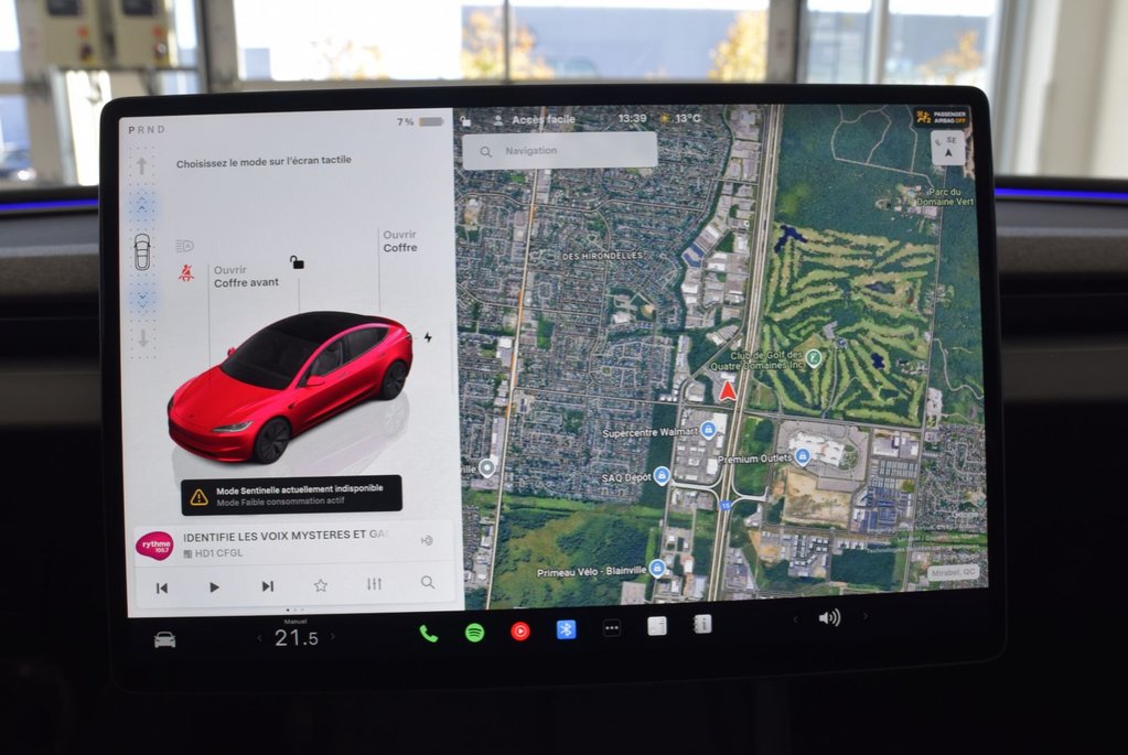 Tesla Model 3 LONG RANGE+AWD+ROUGE+LED 2025 à Laval, Québec - 26 - w1024h768px