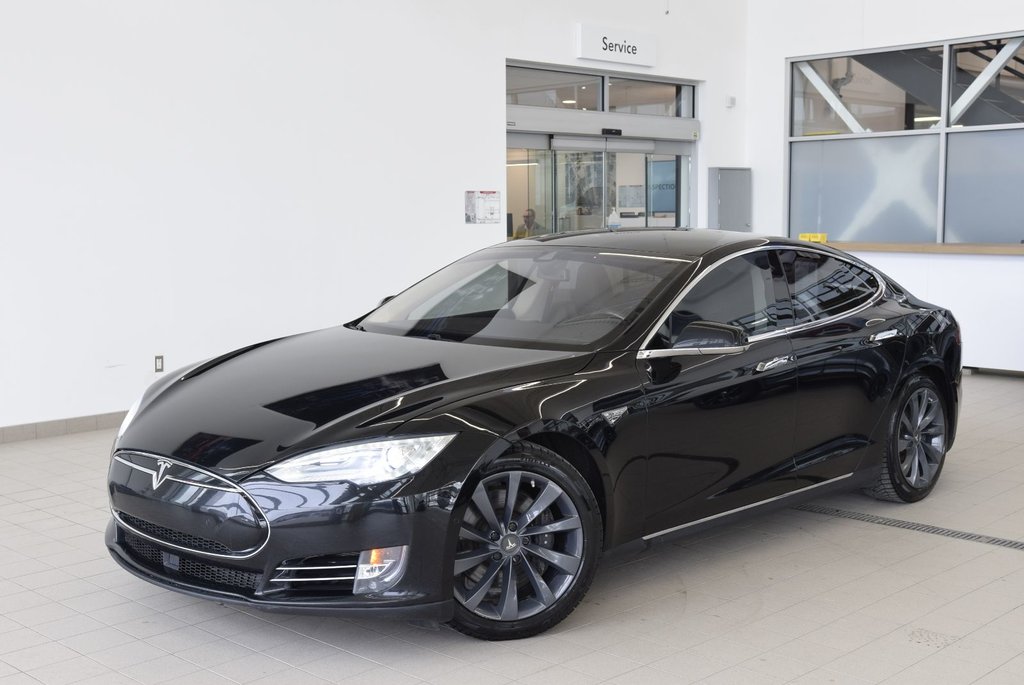 Tesla Model S 85D+S+AWD+400HP+NAV 2015 à Laval, Québec - 1 - w1024h768px