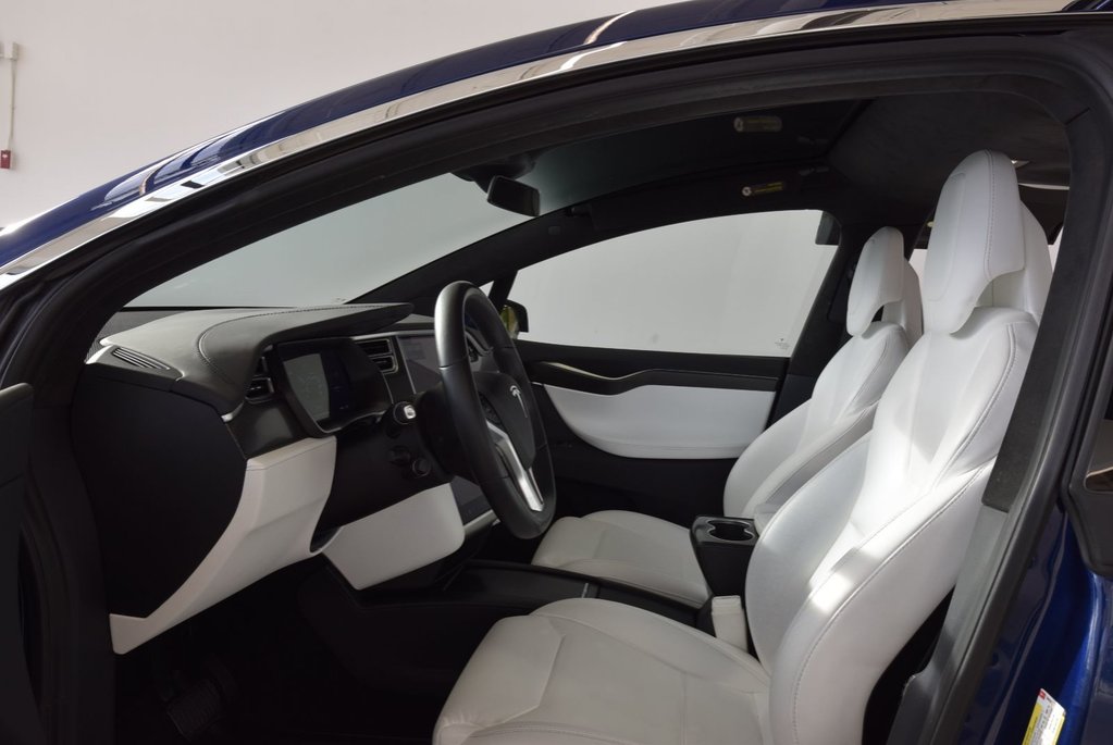 2017 Tesla Model X 75D+CUIR BEIGE+6 PASSAGERS+ in Laval, Quebec - 21 - w1024h768px