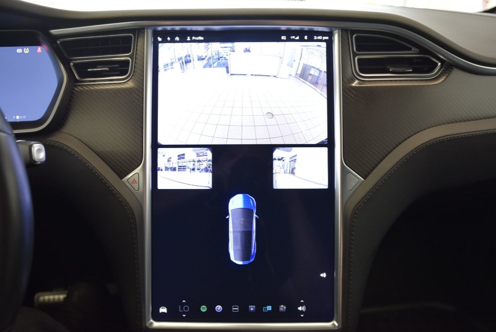 2018 Tesla Model X 75D+5 PASSAGERS+CUIR+TOIT in Laval, Quebec - 32 - w1024h768px