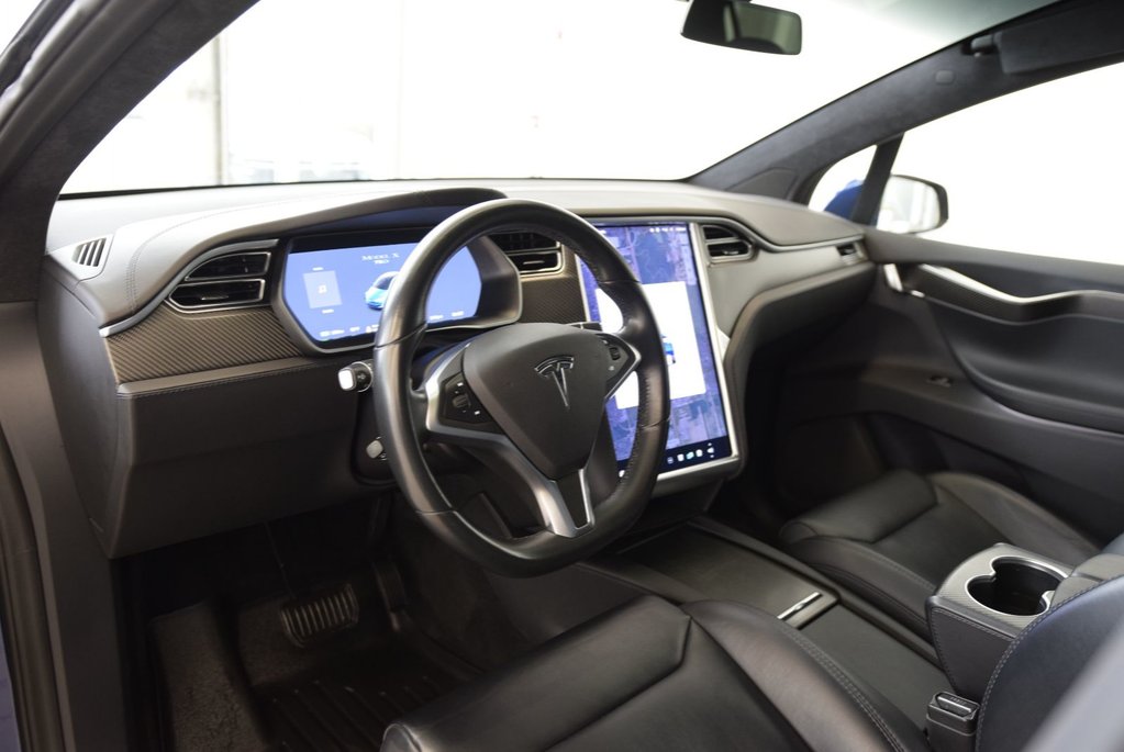 2018 Tesla Model X 75D+5 PASSAGERS+CUIR+TOIT in Laval, Quebec - 9 - w1024h768px