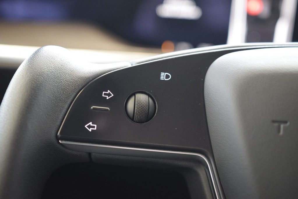 Tesla Model X YOKE+FSD+LED+NAV+AUBAINE 2022 à Laval, Québec - 24 - w1024h768px