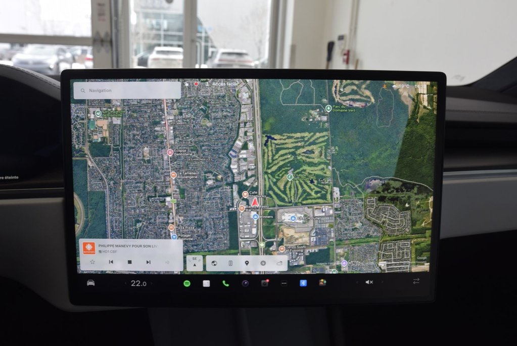 Tesla Model X PLAID+6 PASSAGERS+8 PNEUS 8 MAG 2024 à Laval, Québec - 28 - w1024h768px