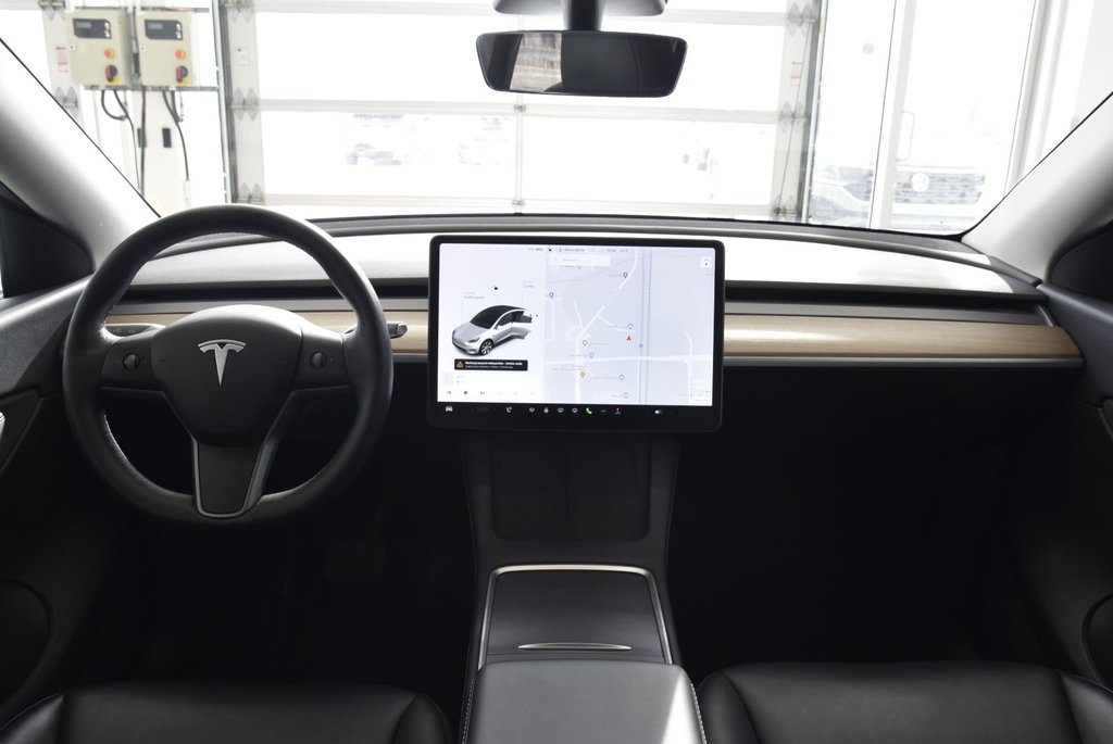 Tesla Model Y CUIR+TOIT PANO+LED+CAMERA+ 2021 à Laval, Québec - 21 - w1024h768px