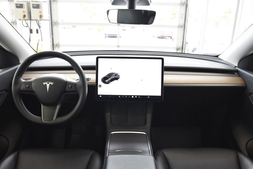Tesla Model Y LONG RANGE+AWD+WRAP NOIR 2021 à Laval, Québec - 22 - w1024h768px