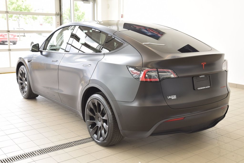 Tesla Model Y LONG RANGE+AWD+WRAP NOIR 2021 à Laval, Québec - 16 - w1024h768px