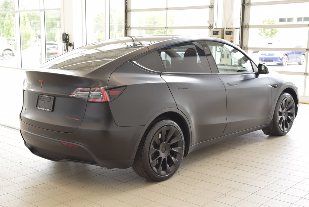 Tesla Model Y LONG RANGE+AWD+WRAP NOIR 2021 à Laval, Québec - 15 - w1024h768px