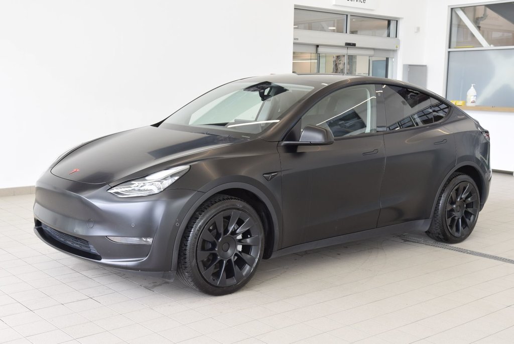 Tesla Model Y LONG RANGE+AWD+WRAP NOIR 2021 à Laval, Québec - 17 - w1024h768px