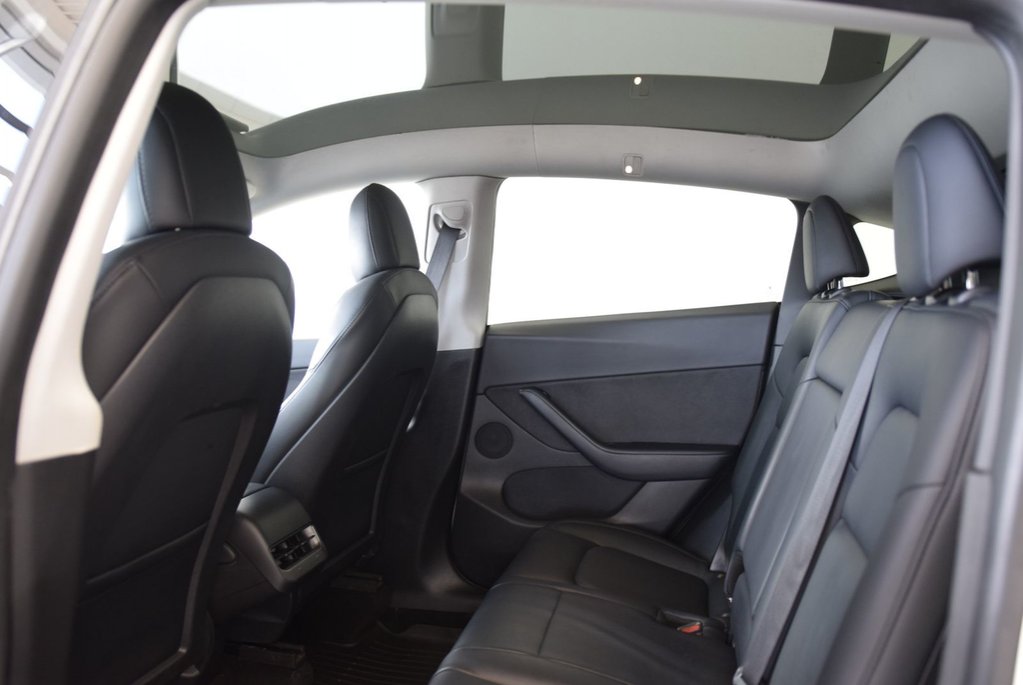 2021 Tesla Model Y LONG RANGE+MAG TURBINE+ in Laval, Quebec - 22 - w1024h768px